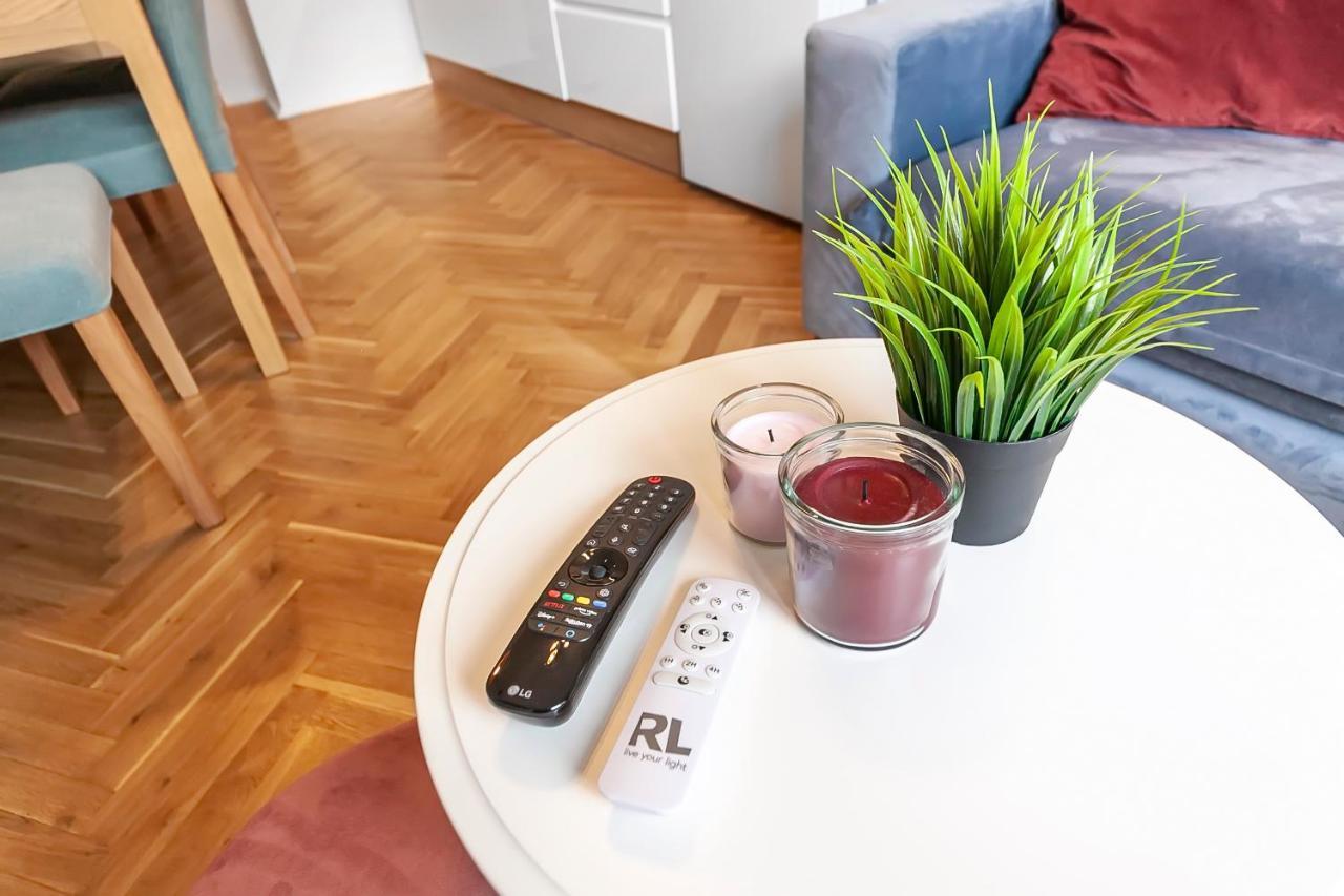 Popular Location / Street View / 4 Ppl / Netflix Apartment Prague Luaran gambar